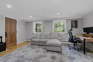 41 Brook St, Wakefield, MA 01880 - Photo 32