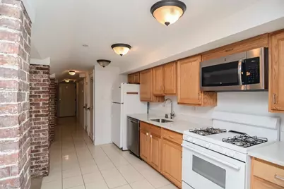 240 Franklin St #B2, Cambridge, MA 02139 - Photo 6