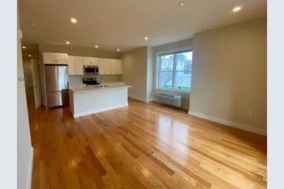 208-208A Neponset Valley Pkwy, Boston, MA 02136 - Photo 6