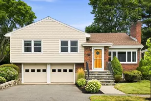 48 Auburndale Rd, Marblehead, MA 01945 - Photo 1