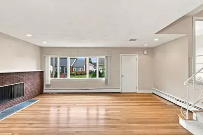 48 Auburndale Road, Marblehead, MA 01945 - Photo 10