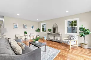60 Sable Ave, Dartmouth, MA 02747 - Photo 4