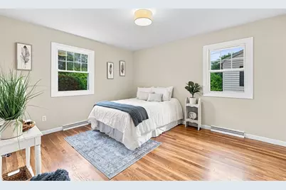 60 Sable Ave, Dartmouth, MA 02747 - Photo 16