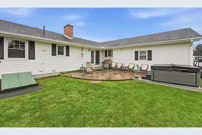 478 Western Ave, Westfield, MA 01085 - Photo 8