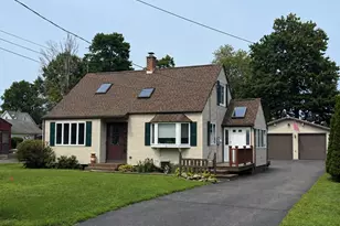 71 Ogden St, Springfield, MA 01151 - Photo 1