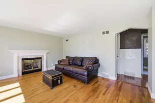 71 Ogden St, Springfield, MA 01151 - Photo 14