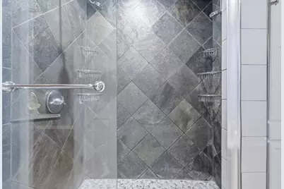 247 Hampstead St, Methuen, MA 01844 - Photo 36