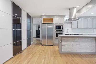 247 Hampstead St, Methuen, MA 01844 - Photo 2