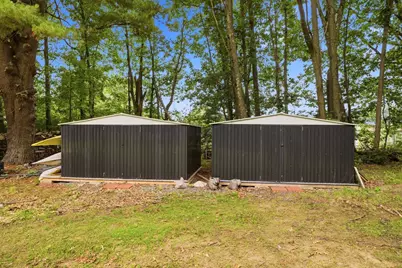 247 Hampstead St, Methuen, MA 01844 - Photo 36