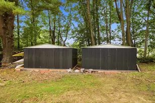 247 Hampstead St, Methuen, MA 01844 - Photo 36