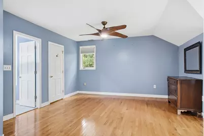 247 Hampstead St, Methuen, MA 01844 - Photo 32