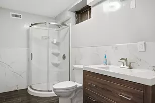 247 Hampstead St, Methuen, MA 01844 - Photo 22