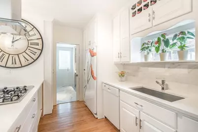 34 Everett Ave #1, Somerville, MA 02145 - Photo 4