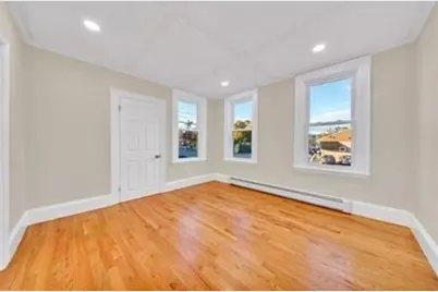 1297 Pleasant St, Weymouth, MA 02189 - Photo 14