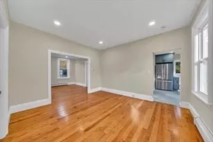 1297 Pleasant St, Weymouth, MA 02189 - Photo 10