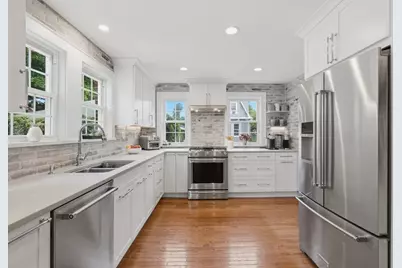 66 Damon Rd, Medford, MA 02155 - Photo 6