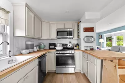 16 Pleasant St, Scituate, MA 02066 - Photo 4