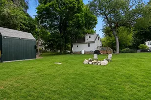 16 Pleasant St, Scituate, MA 02066 - Photo 18