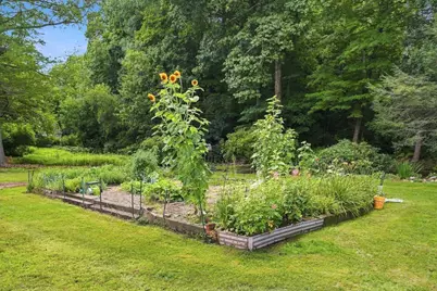 170 Brookfield Rd, Warren, MA 01010 - Photo 36
