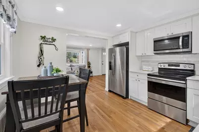 193 Pond St, Randolph, MA 02368 - Photo 4