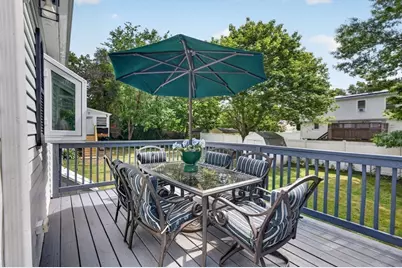 193 Pond St, Randolph, MA 02368 - Photo 14