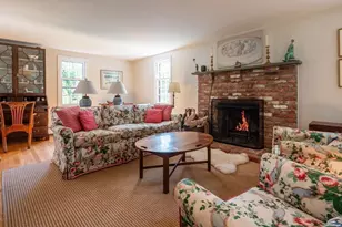 494 Asbury St, Hamilton, MA 01936 - Photo 6