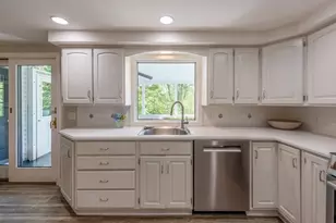 494 Asbury St, Hamilton, MA 01936 - Photo 12
