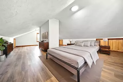 55 Austin St, Boston, MA 02136 - Photo 30