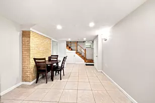 55 Austin St, Boston, MA 02136 - Photo 32