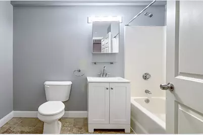 172 Middle St #303, Lowell, MA 01852 - Photo 12