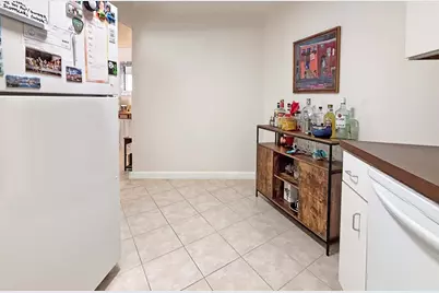 295 Lynn Shore Dr #104, Lynn, MA 01902 - Photo 12
