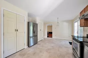 22 Winter St, Holbrook, MA 02343 - Photo 8