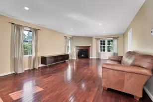 22 Winter St, Holbrook, MA 02343 - Photo 16