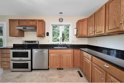22 Winter St, Holbrook, MA 02343 - Photo 6