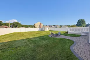 10 Bryan Dr, Taunton, MA 02780 - Photo 30