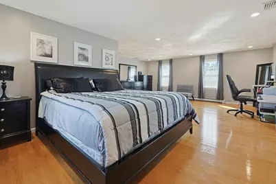 10 Bryan Dr, Taunton, MA 02780 - Photo 8