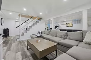 10 Bryan Dr, Taunton, MA 02780 - Photo 18