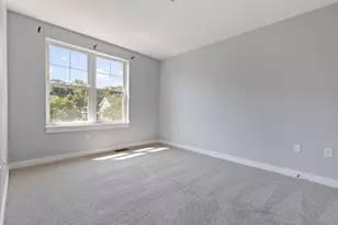 12 Blue Jay Cir, Boston, MA 02126 - Photo 12