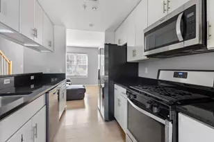12 Blue Jay Cir, Boston, MA 02126 - Photo 4