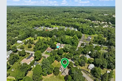 10 Poquanticut Ave, Easton, MA 02334 - Photo 40