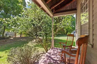 10 Poquanticut Ave, Easton, MA 02334 - Photo 16