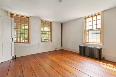 10 Poquanticut Ave, Easton, MA 02334 - Photo 22