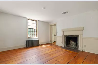 10 Poquanticut Ave, Easton, MA 02334 - Photo 20