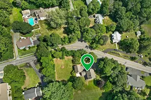 10 Poquanticut Ave, Easton, MA 02334 - Photo 42