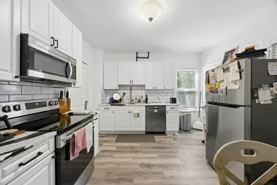 19 Englewood Avenue, Worcester, MA 01603 - Photo 8