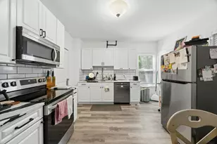 19 Englewood Ave, Worcester, MA 01603 - Photo 8