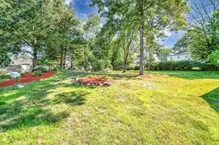 11 Coweeset Dr, Brockton, MA 02301 - Photo 6