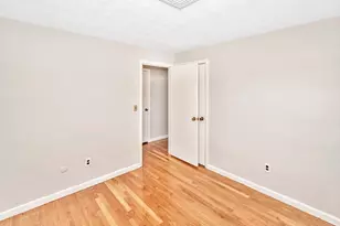 11 Coweeset Dr, Brockton, MA 02301 - Photo 18