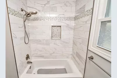11 Coweeset Dr, Brockton, MA 02301 - Photo 20