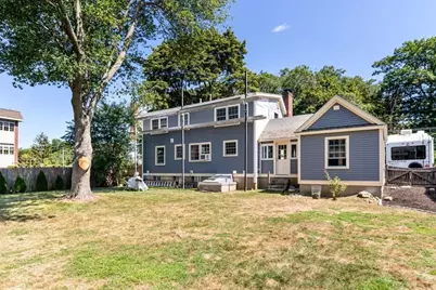 34 Heather St, Beverly, MA 01915 - Photo 22